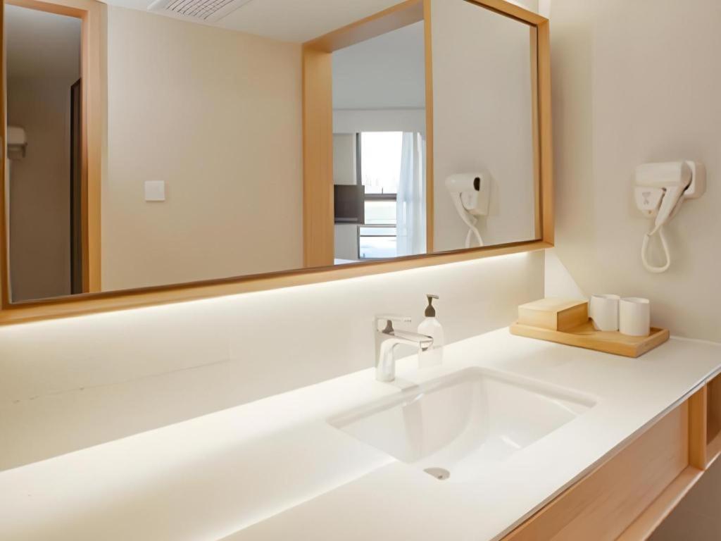 Ji Hotel Chengdu Global Center Εξωτερικό φωτογραφία